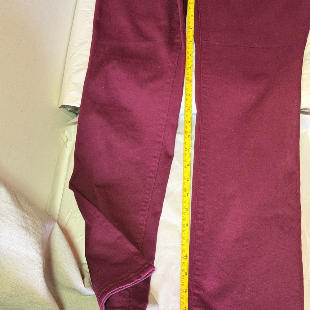 Chico’s Slimming Girlfriend Slim Leg Jeans 4R Burgundy. - Picture 11 of 11